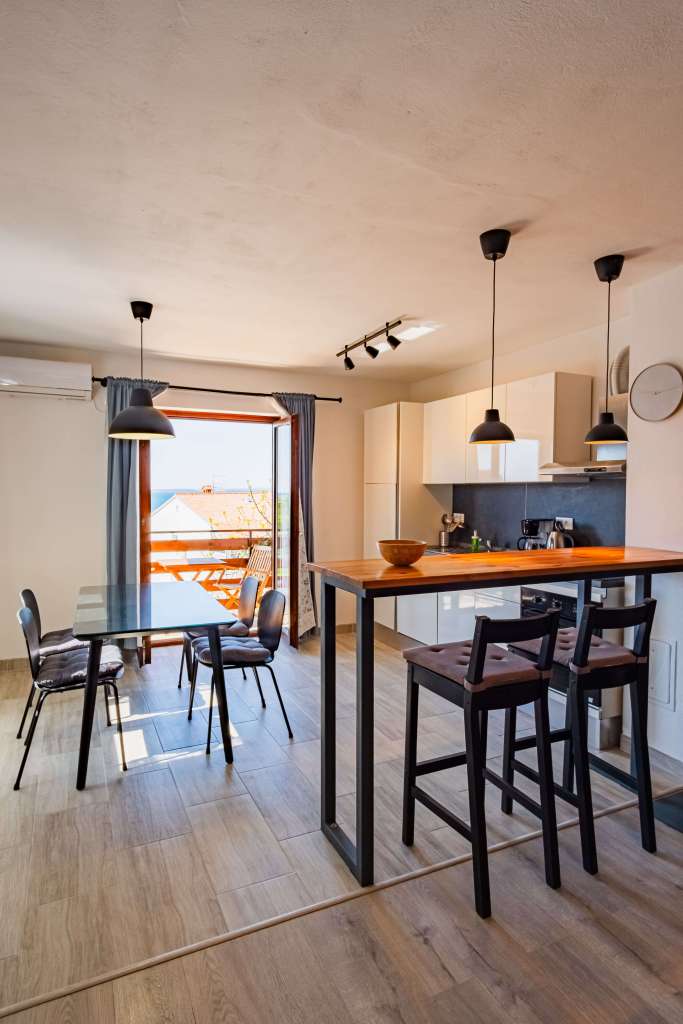 Lampuga Fitness Camp second floor apartment